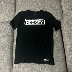 Men’s Small Under Armor Shirt